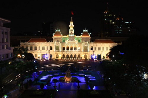 Dự án chiếu sáng UBND Tp.HCM - Công Ty Cổ Phần Chiếu Sáng Công Cộng Thành Phố Hồ Chí Minh